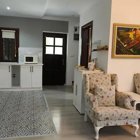 The Village 2 Bedroom Detached With Shared Pool Вилла *